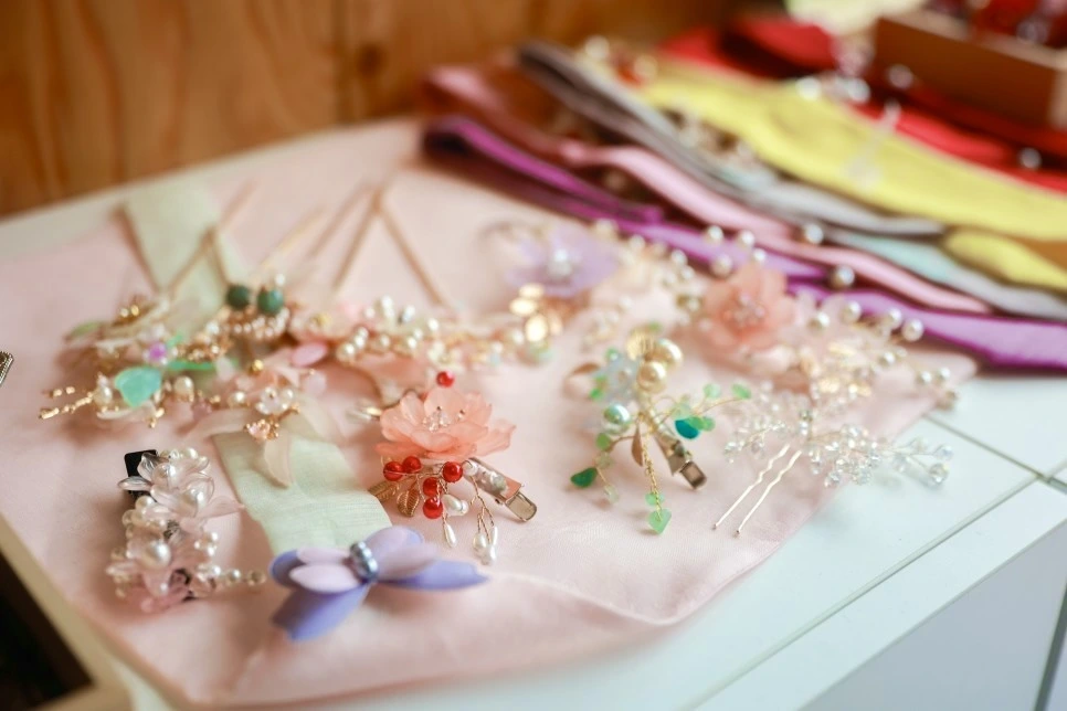 Hanbok 2